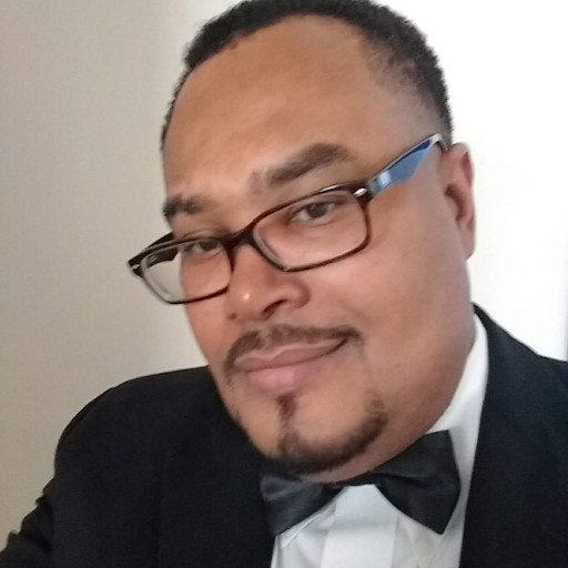 https://www.linkedin.com/in/precieguerrier/